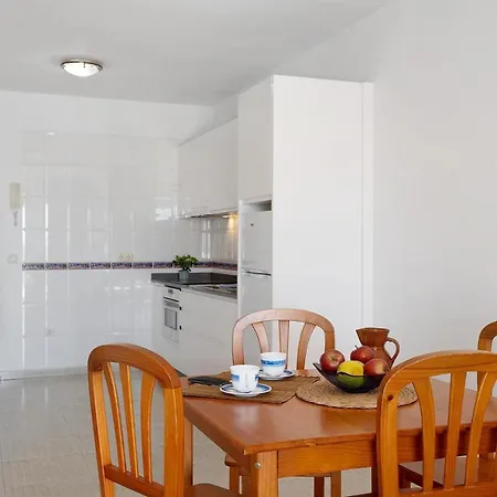 Callao 7 Apartment *